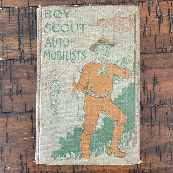 1912 Antique Boy Scout Book - Picture 1 of 5